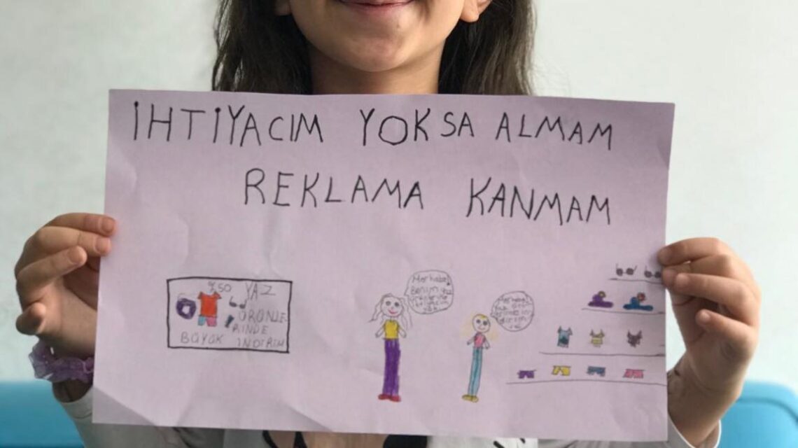 Bilinçli Tüketim Sloganları: 5 Orijinal ve Etkili Örnek - Kapak Görseli